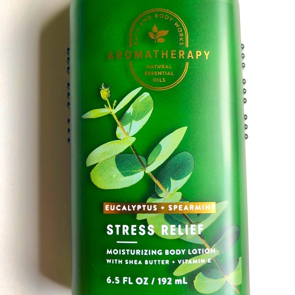 NEW Bath & Body Works AROMATHERAPY EUCALYPTUS SPEARMINT Lotion 6.5oz - Picture 3 of 10